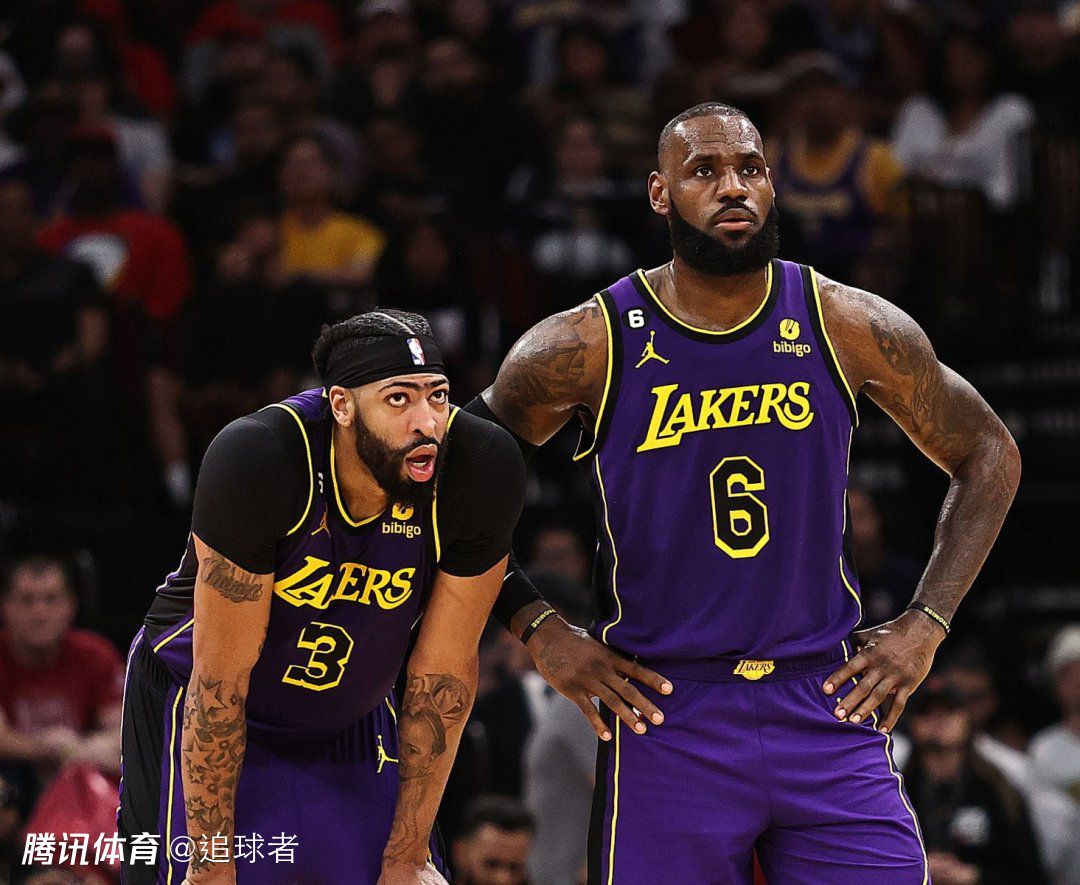 NBA连败纪录单赛季是26，跨赛季是28。